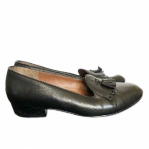 Vintage Cornell I Love Comfort Tassel Loafer | Black | 6.5